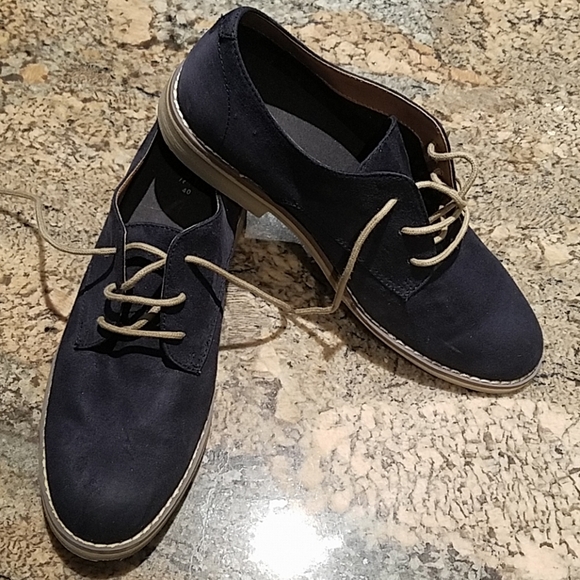 💥H&M* Shoes - Picture 2 of 7